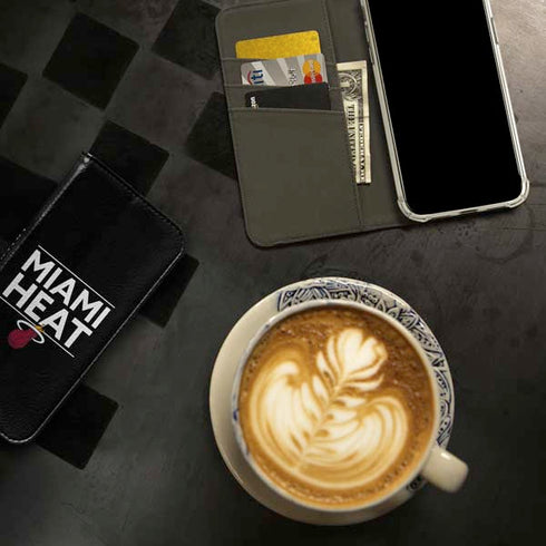 NBA Miami Heat Standard - Black iPhone 15 Pro Folio Case